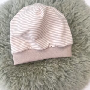 Beanie beige gestreift